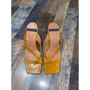 Angel Alarcon Wedges‎